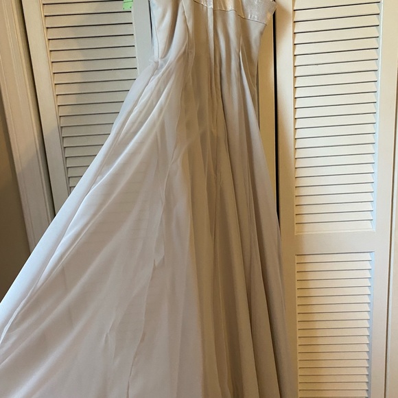 NWT Formal Evening Gown Size 9/10 - Picture 2 of 8